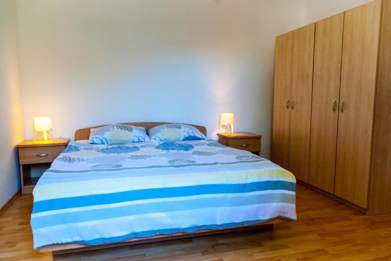 Villa Mediterranea - Apartments Medulin Exterior photo